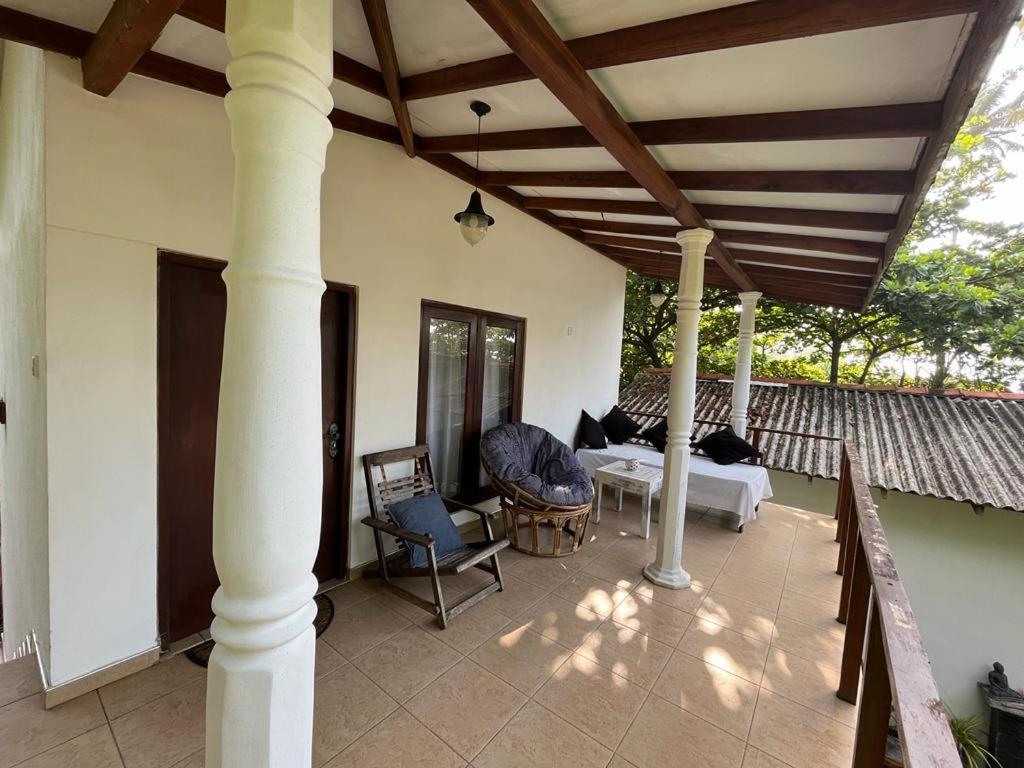 Beach House Kalukatiya - Family Villa, Seaview Room, Garden Room Dikwella Sur Exterior foto