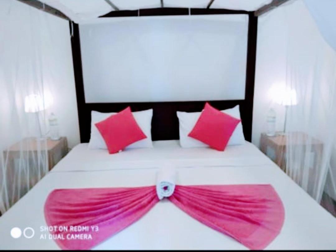 Beach House Kalukatiya - Family Villa, Seaview Room, Garden Room Dikwella Sur Exterior foto